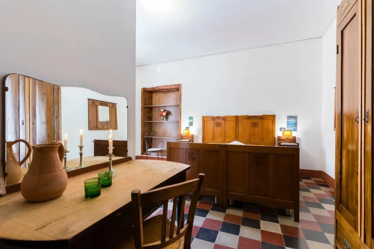 Diaspro B&B - Digital Detox Per Una Vacanza Offline Carloforte  Carloforte (Isola di San Pietro)
